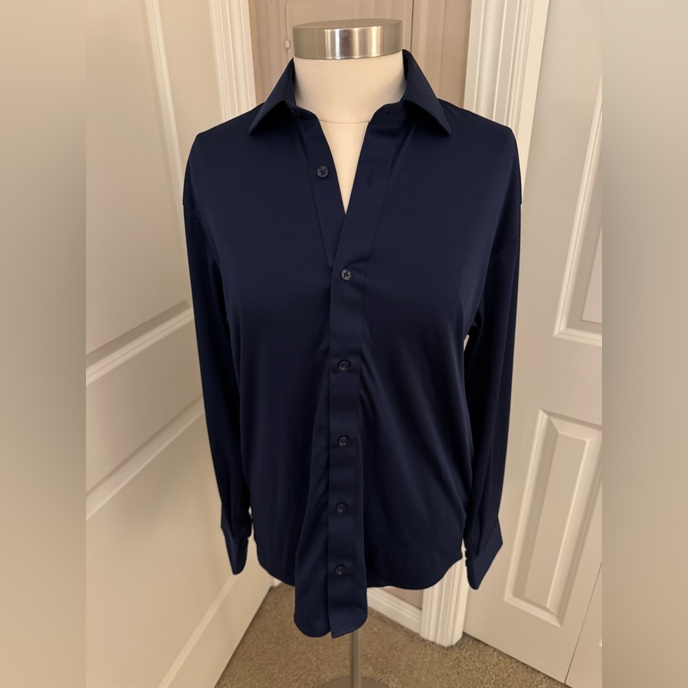 COLLARS & CO. Men’s Navy Button-Up Shirt